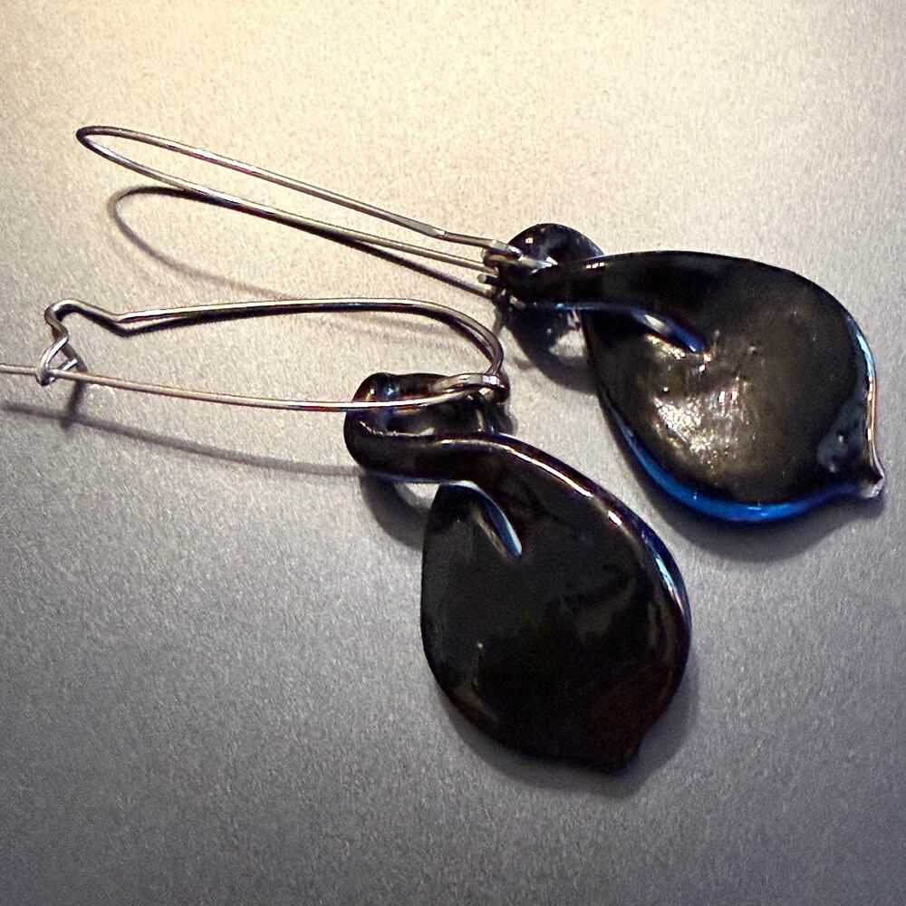 Artisan Handcrafted Blue Twist Glass Beaded Drop Earrings - Picture 4 of 7